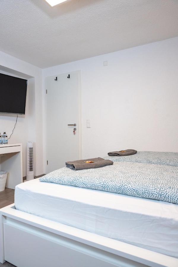 #3 Bequemes Zimmer Mit Pool Und Garten 메밍겐 외부 사진